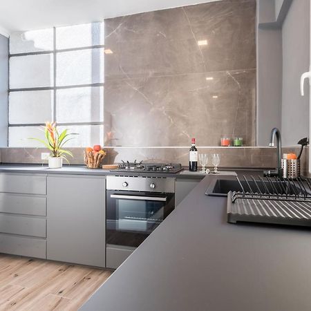 Raffinato Apt Vicino A Piazza Garibaldi X5 Парма Екстер'єр фото